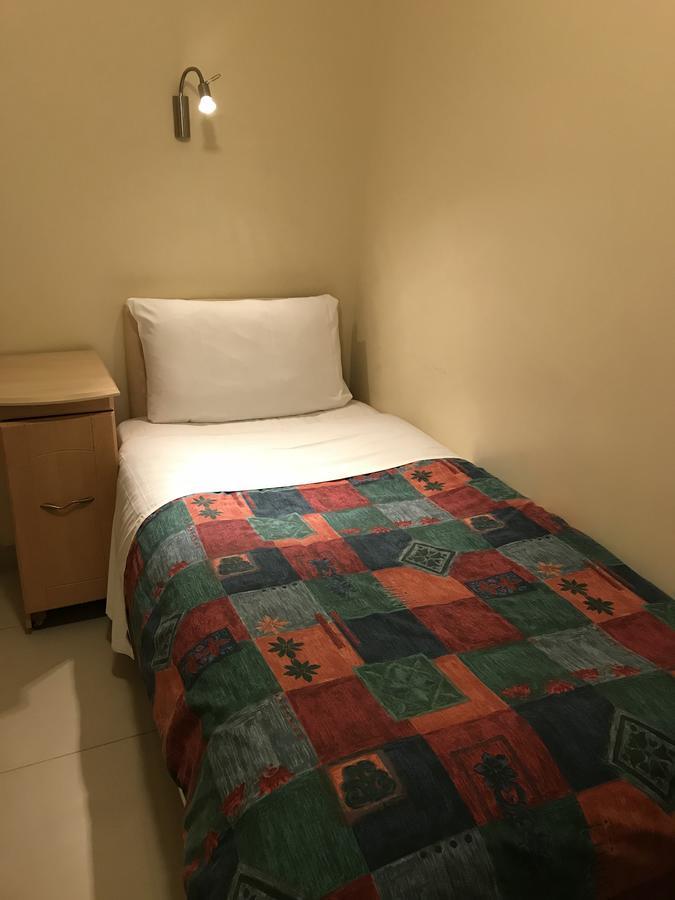 Single En Suite in Basement Room Only,632080938:JPEG