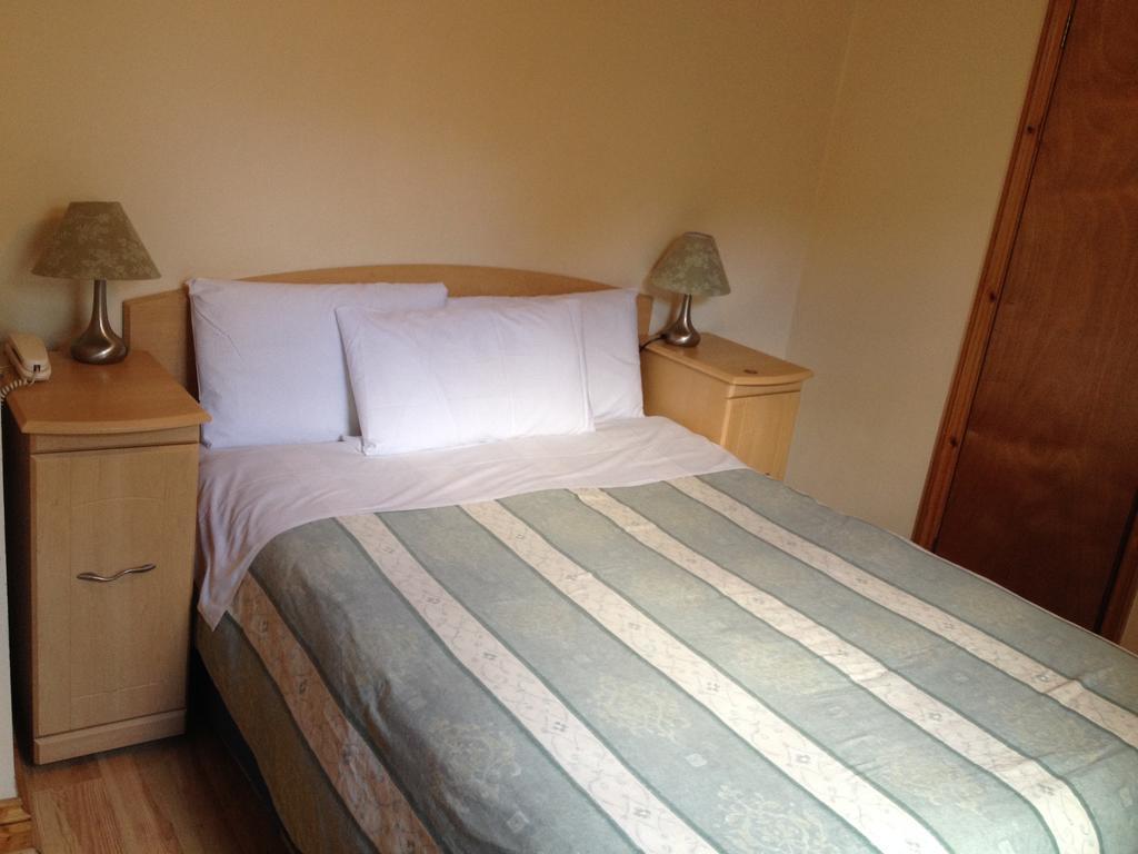 Double Room with Private Bathroom,79535049:JPEG